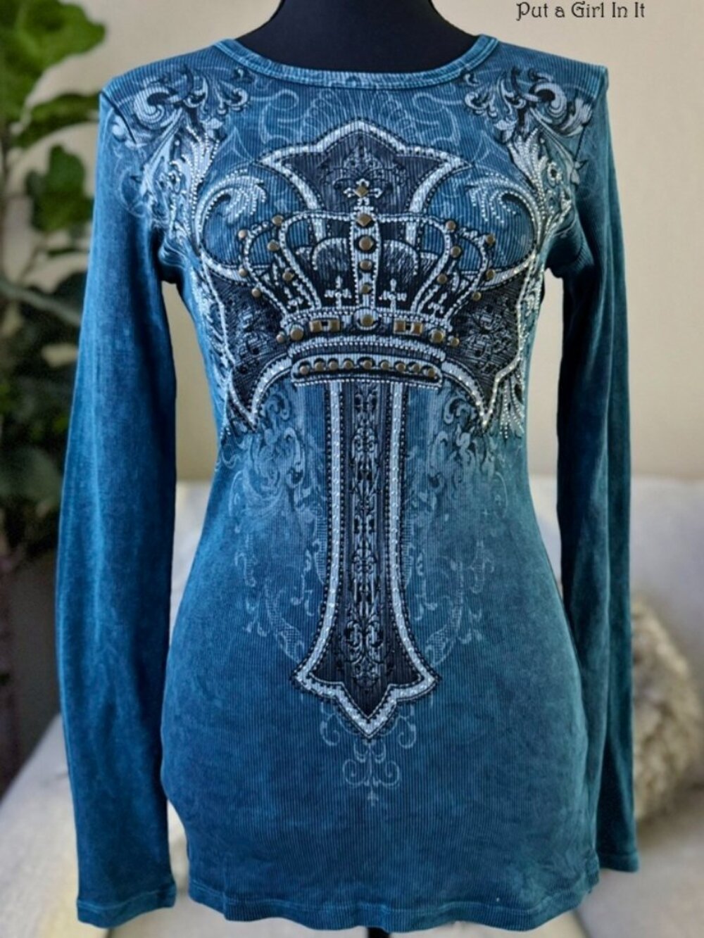 Vocal Apparel Women's Crystal Studded Blue Cross Crown Shirt S Small Y2K Biker